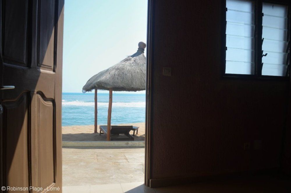 Hotel Robinson Plage Ломе Экстерьер фото