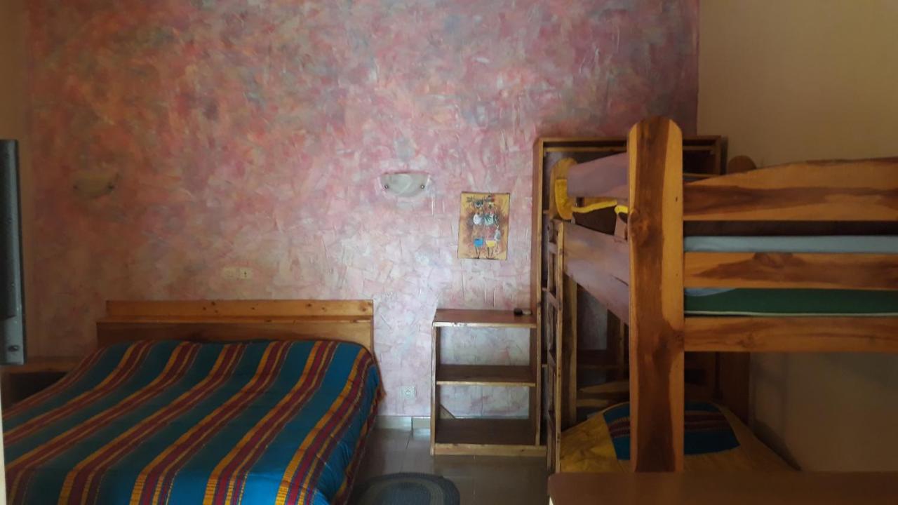 Hotel Robinson Plage Ломе Экстерьер фото